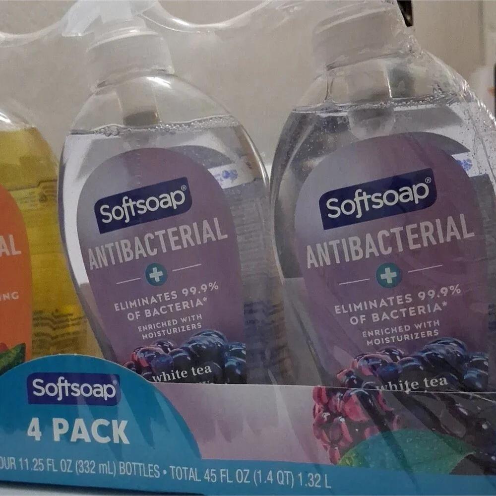 Softsoap Antibacterial Liquid Hand Soap 4 Pack 11.25 fl oz Citrus & White Tea